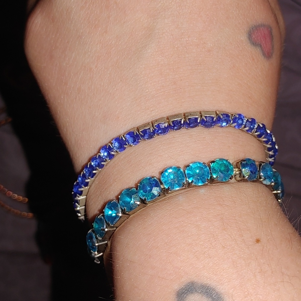 6 assorted bracelets - Picture 7 of 8